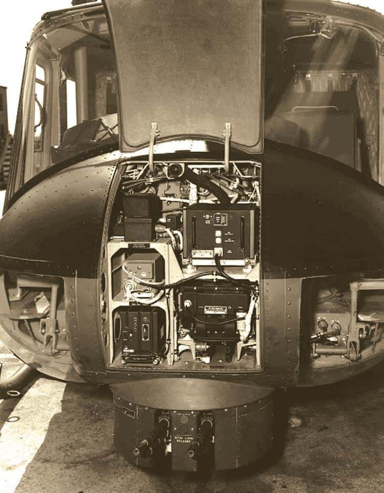Вариант UH-1С для КМП с турелью ТАТ-101